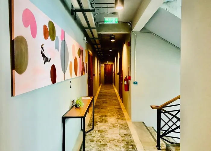 Hotel Loft 202 4*