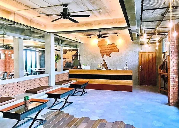 Loft 202 Отель Бангкок